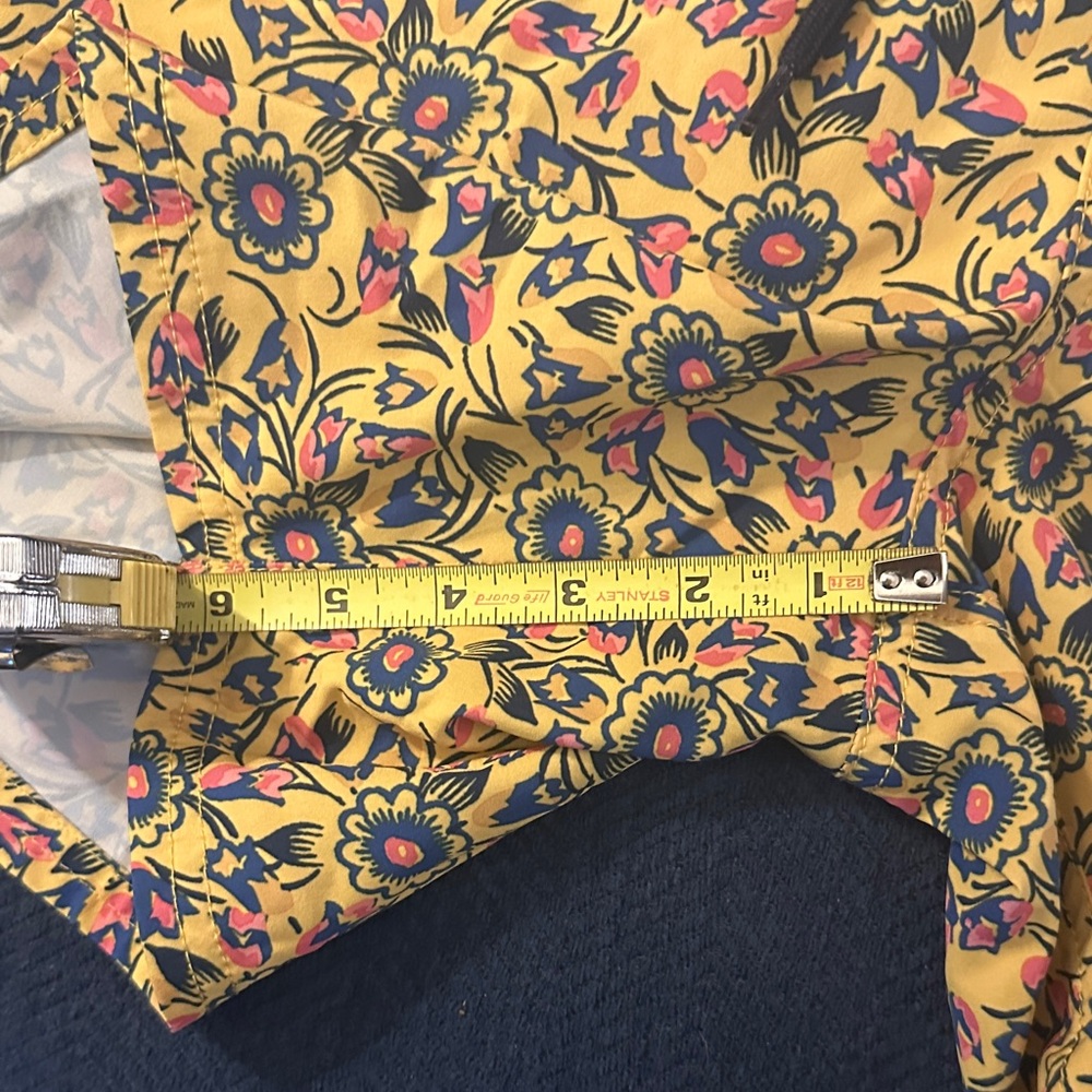 J. Crew Men's Floral Swim Trunks - Yellow and Blue | Medium - Picture 5 of 7